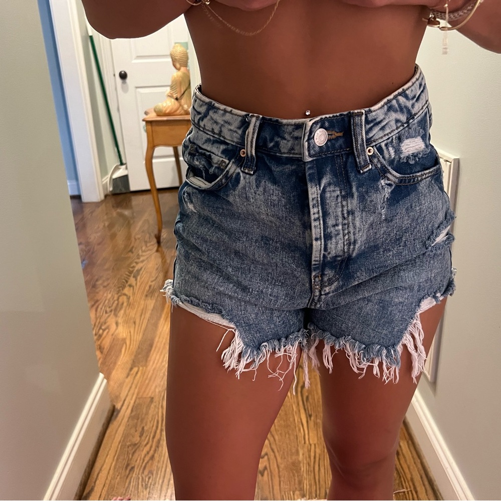 WILD FABLE JEAN SHORTS